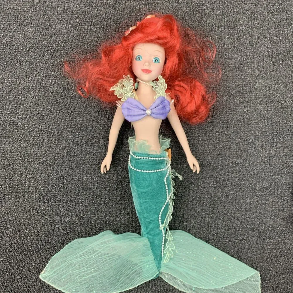 Disney Aladdin Princess Jasmine & Princess Ariel Keepsake Porcelain Doll 2003